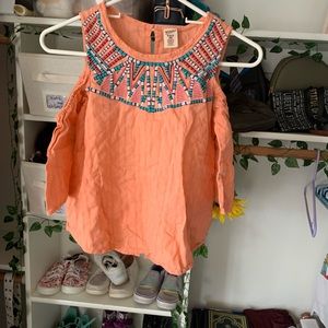 A Arizona Jean shirt